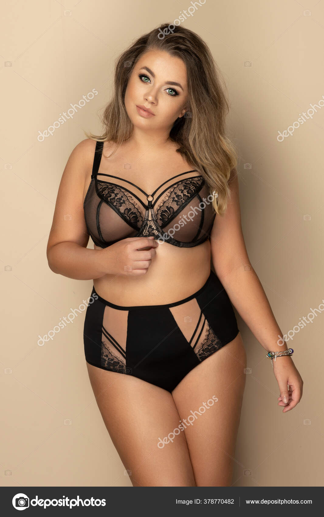 Beauty Plussize Woman Lingerie Stock Photo by ©path21 378770482 image