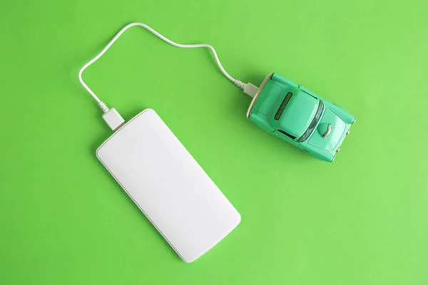 Nebo Nabíjení Power Banky Minimální Kreativní Koncept Elektromobilu — Stock fotografie