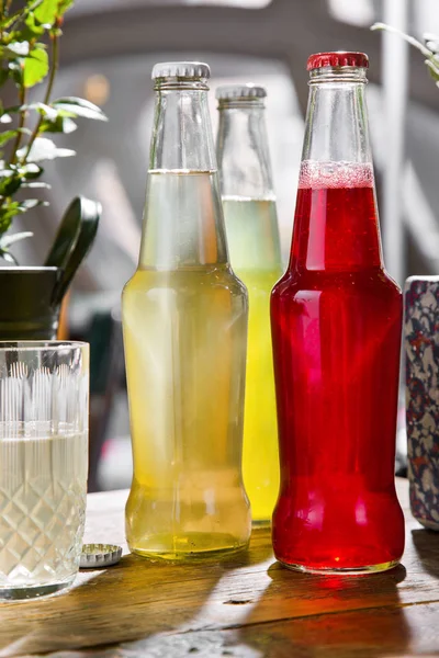 Ev yapımı limonata. Geleneksel mutfak Tel Aviv