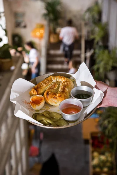 Filo köftesi. Geleneksel Tel Aviv mutfağı.