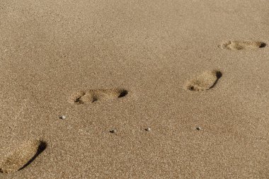 Adriyatik 'te bıraktığım kumdaki ayak izleri