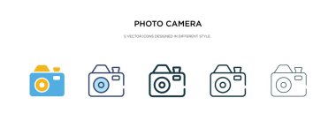 Farklı stil vektör illüstrasyonunda fotoğraf makinesi simgesi. iki ortak