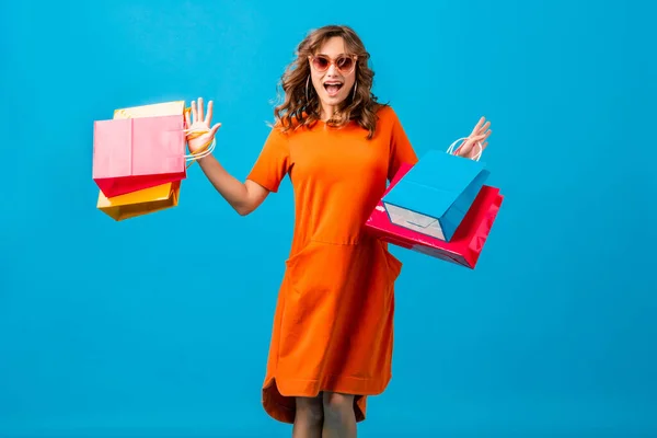 Aantrekkelijk Gelukkig Emotioneel Glimlachen Stijlvol Vrouw Shopaholic Oranje Trendy Oversize — Stockfoto