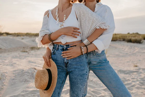 Modeaccessoires Details Von Stilvollen Schönen Frauen Sommerurlaub Tropischen Strand Bohème — Stockfoto