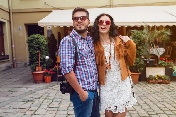 Jovem Mulher Apaixonada Viajando Pela Europa Férias Verão Lua Mel — Fotografia de Stock