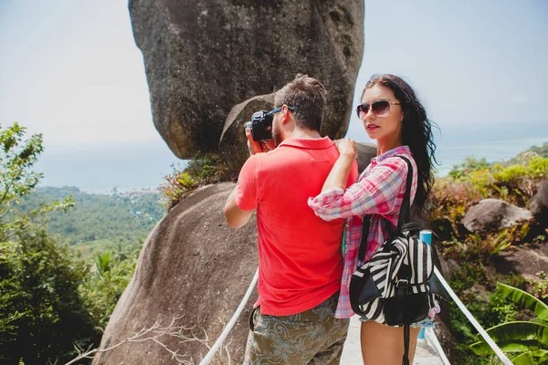 Jeune Couple Hipster Heureux Amour Voyageant Autour Monde Visites Touristiques — Photo