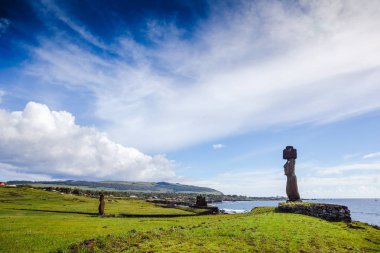 Moai Paskalya Adası
