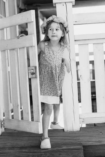 Little Cute Caucasian Girl Dandelion Wreath Monochrome Image — Stock Photo, Image