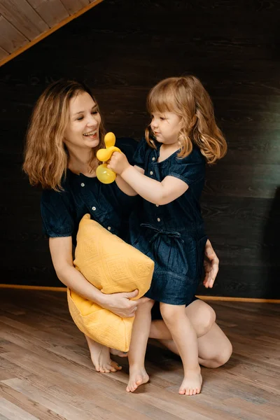 Young Attractive Mother Her Cute Little Daughter Dress Playing Room — Stock Photo, Image