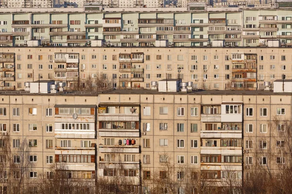 Tipik eski apartmanlarda bir arka plan ya da arka plan olarak paneli