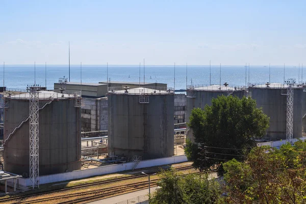 Taganrog Rostov Region Ryssland September 2017 Olja Vattenreservoarer Stranden Port — Stockfoto