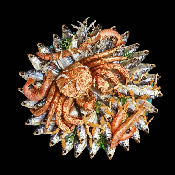 Große Haarige Gekochte Krabbe Sitzt Auf Einem Haufen Getrockneter Gesalzener — Stockfoto