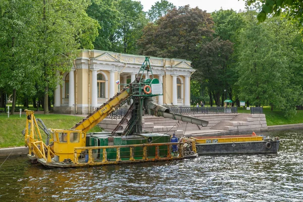 Saint Petersburg Russia May 2018 Small River Non Self Propelled — Stock Photo, Image