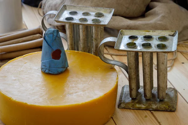 Grote Ronde Stuk Wax Tools Voor Het Maken Van Wax — Stockfoto