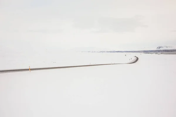 Estrada Condução Bonita Perigosa Inverno Neve Islândia — Fotografia de Stock