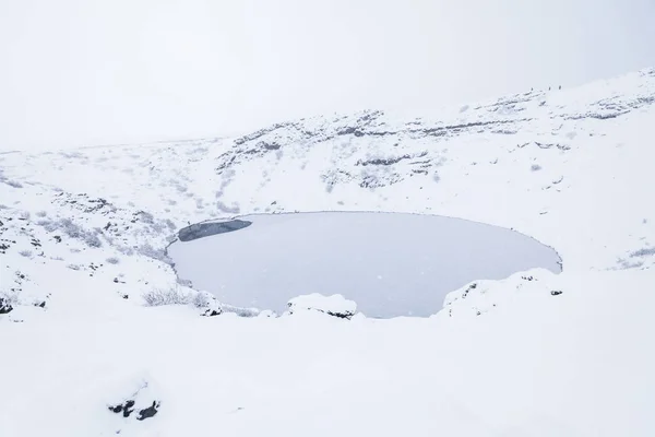 아이슬란드의 겨울철 분화구 — 스톡 사진