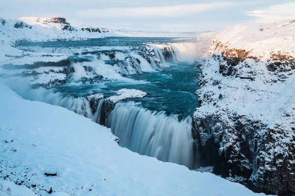 Widok Wodospad Gullfoss Kanionie Rzeki Hvita Podczas Zimowego Śniegu Islandia — Zdjęcie stockowe