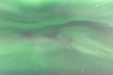 Güzel Aurora Borealis veya bilinen adıyla Northern Lights İzlanda'kış aylarında görüntülemek 