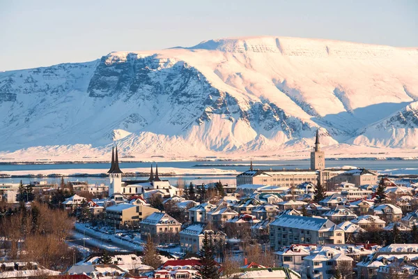 Perlan Kubbesi Zlanda Dan Reykjavik Şehir Manzaralı Hallgrimskirkja — Stok fotoğraf