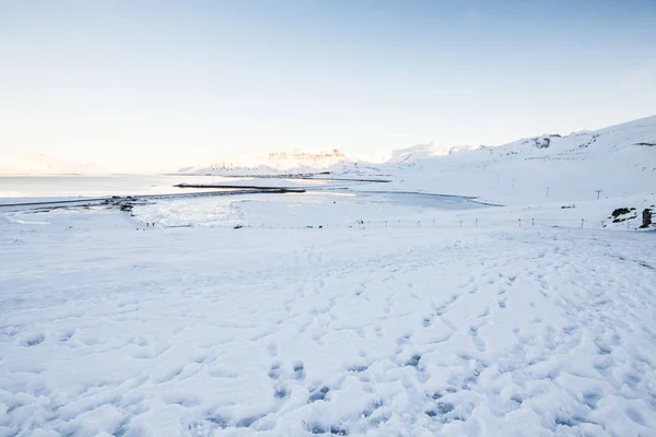 Kirkjufell Pohled Během Zimy Sníh Který Vysoká Hora Severním Pobřeží — Stock fotografie