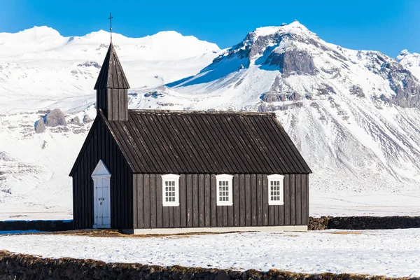 Budakirkja Nebo Lépe Známý Jako Černý Kostel Pohled Modrou Oblohou — Stock fotografie