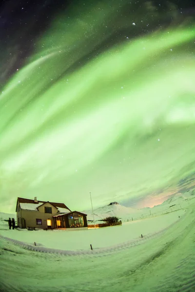 북극광으로 알려져 오로라 아이슬란드 레이캬비크 — 스톡 사진