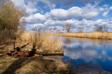 Wiosna na na Podlasiu. Dolina rzeki Narwi i Suprasli. Rzeki Podlasia