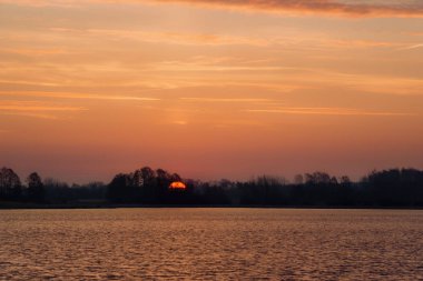 Poranek Nad Stawami. Stawy Dojlidzkie. Wiosna na na Podlasiu