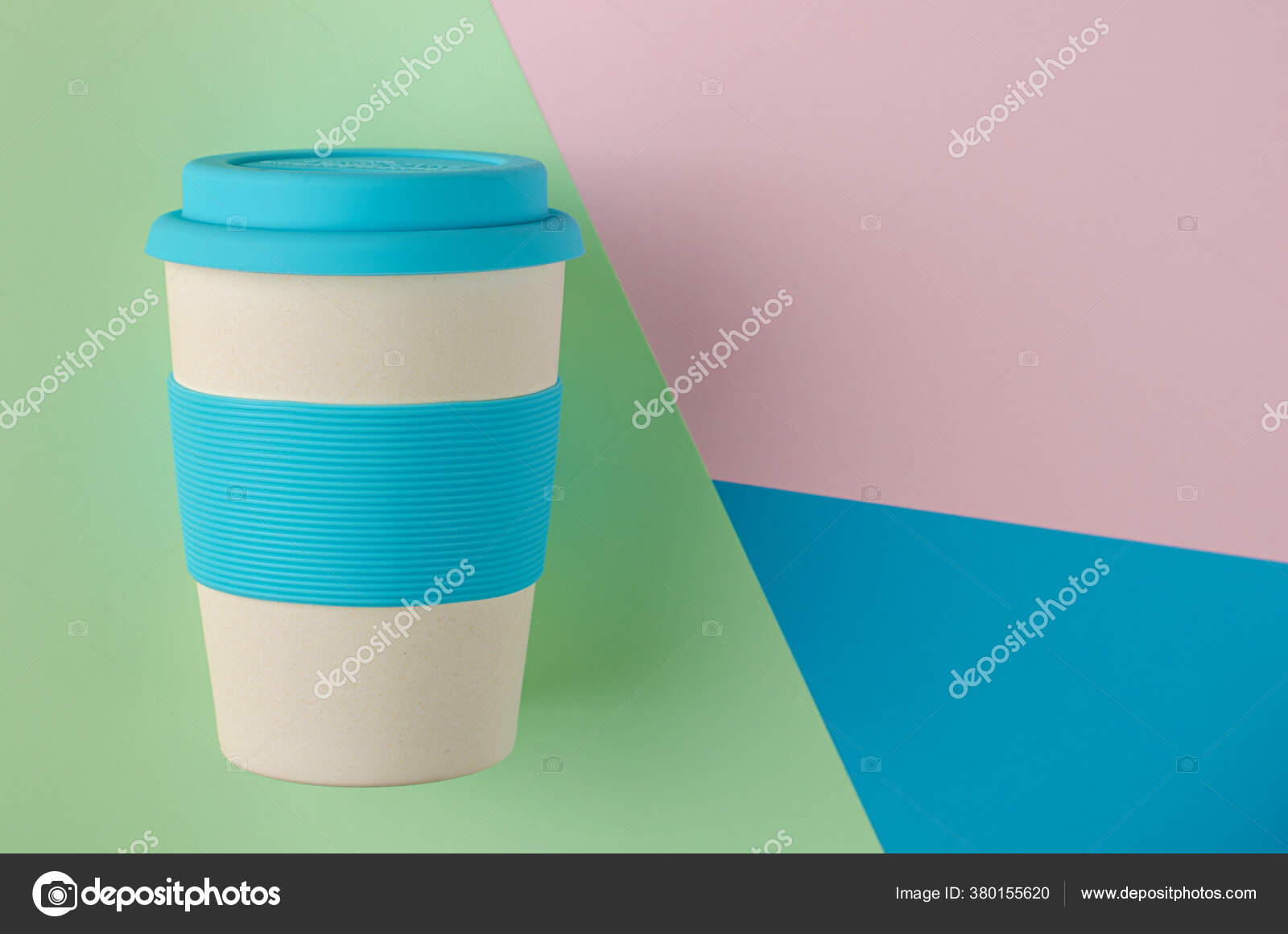 https://st4.depositphotos.com/7990700/38015/i/1600/depositphotos_380155620-stock-photo-reusable-bamboo-coffee-cup-silicone.jpg
