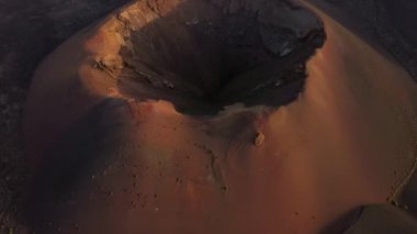 İspanya, Kanarya Adaları, Lanzarote, Timanfaya Ulusal Parkı 'nda volkanlar