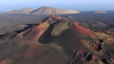 İspanya, Kanarya Adaları, Lanzarote, Timanfaya Ulusal Parkı 'nda volkanlar