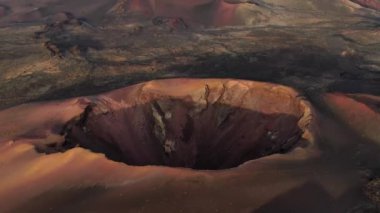 İspanya, Kanarya Adaları, Lanzarote, Timanfaya Ulusal Parkı 'nda volkanlar