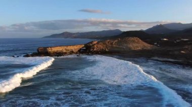 İspanya, Kanarya Adaları, Lanzarote, Timanfaya Ulusal Parkı 'nda volkanlar