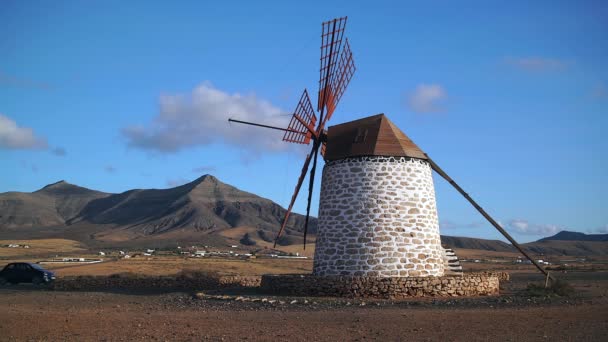 Spanje Canarische Eilanden Fuerteventura Circa 2020 Molino Tefia Traditionele Windmolen — Stockvideo