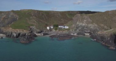 Birleşik Krallık, Cornwall, Kertenkele, Rocky Sahili ve Kynance Koyu 'ndaki plajlar