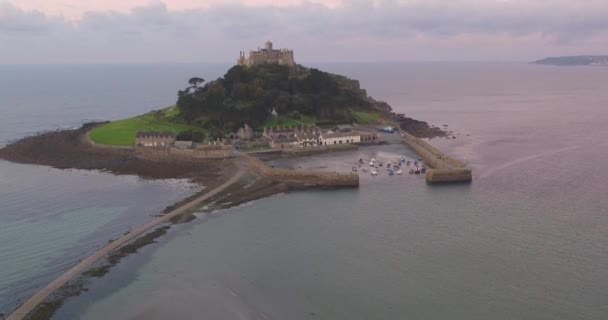 Storbritannien England Cornwall Marazion Michaels Mount — Stockvideo