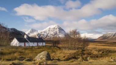 Birleşik Krallık, İskoçya, İskoçya Bölgesi, Batı Highlands, Glencoe (Glen Coe), Rannoch Moor, Blackrock Kulübesi