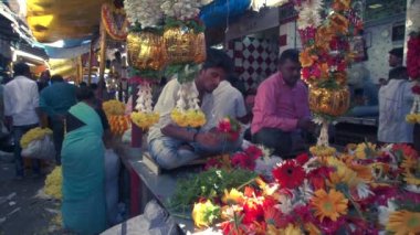 Jan 2018, Hindistan, Karnataka, Mysore, Devaraja çiçek pazarı