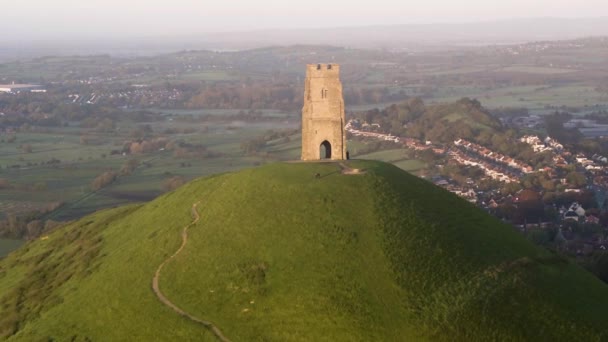 United Kingdom England Somerset Glastonbury Michael Church Tower Glastonbury Tor — Stock Video