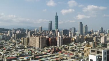 Mart 2018, Tayvan, Taipei, Şehir silueti ve Taipei 101 binası