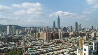 Mart 2018, Tayvan, Taipei, Şehir silueti ve Taipei 101 binası