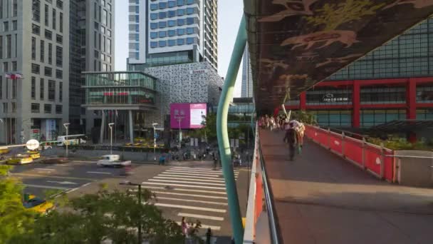 Taiwan Taipei Xinyi Centrum District Voetgangersbrug Time Lapse Belangrijkste Winkels — Stockvideo