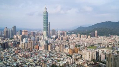 Mart 2018, Tayvan, Taipei, Şehir silueti ve Taipei 101 binası