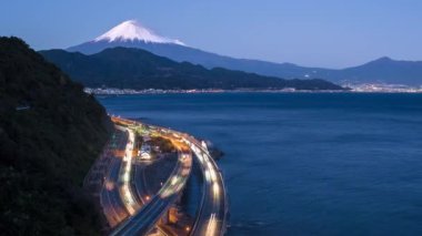  Mt. Fuji ve Tomei Otobanı, Shizuoka, Honshu, Japonya