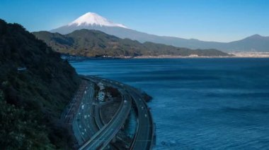  Mt. Fuji ve Tomei Otobanı, Shizuoka, Honshu, Japonya