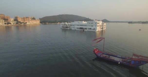 Pichola Gölü Udaipur Daki Şehir Sarayı Rajasthan Hindistan Hava Sahası — Stok video