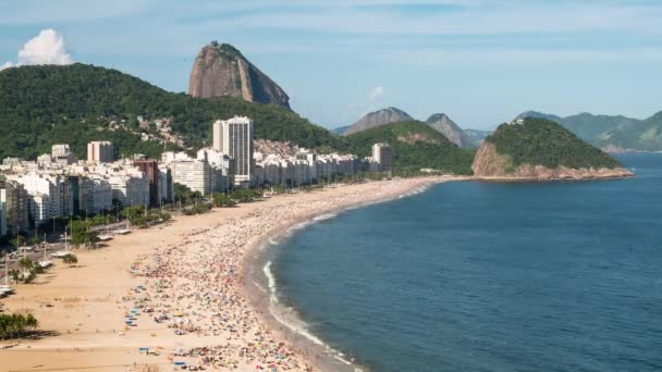 Пляж Копакабана Сахар Рио Жанейро Бразилия Южная Америка — стоковое видео
