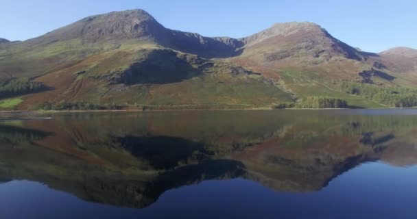 Lake Buttermere Tallar Och Toppar High Crags Lake District National — Stockvideo