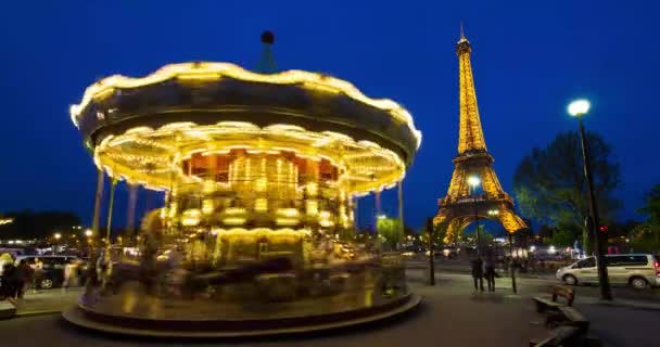 Carrousel Sous Tour Eiffel Crépuscule Paris France Temps Passe — Video