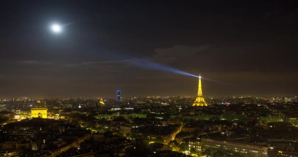 Eyfel Kulesi Çatılar Üzerindeki Hava Manzarasının Yükseltilmesi Paris Fransa Avrupa — Stok video